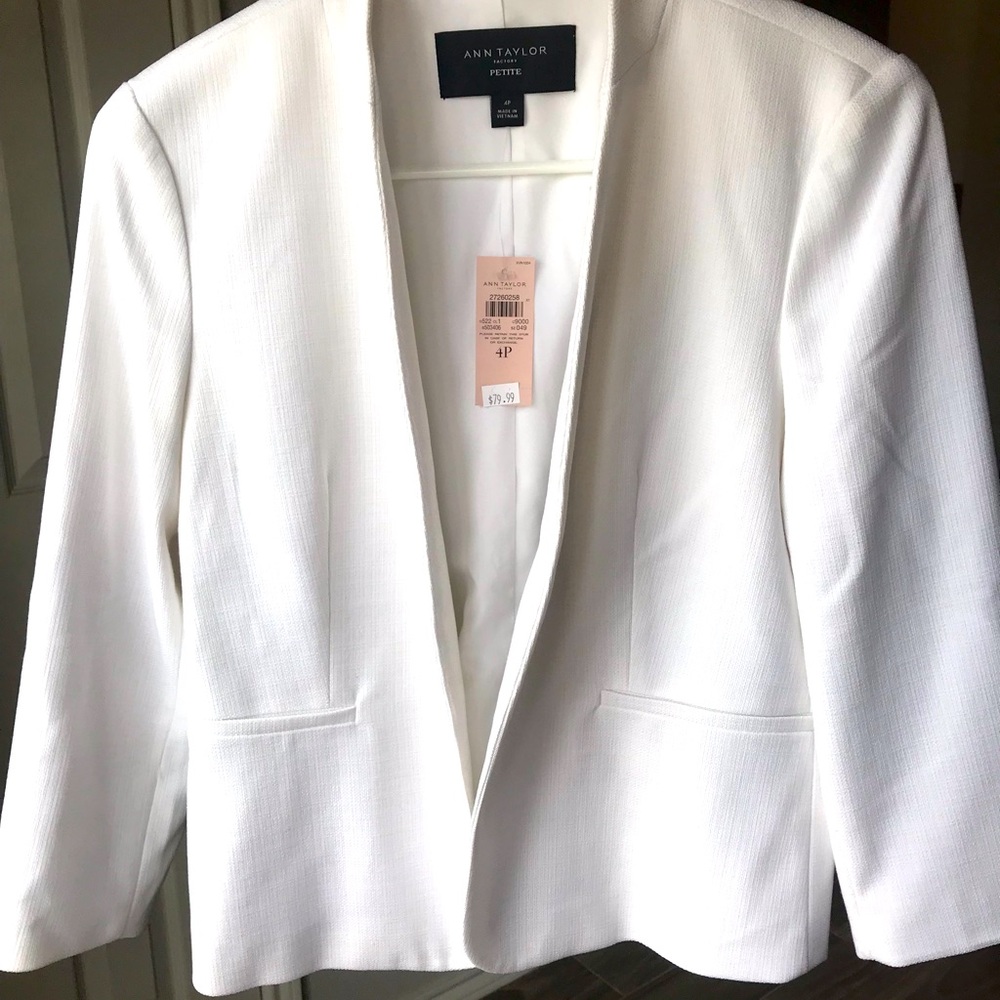 Ann Taylor Loft Petit White Blazer